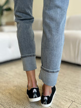 Load image into Gallery viewer, Judy Blue* I’m Coming Home Cuff Jeans
