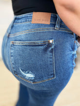 Load image into Gallery viewer, Judy Blue* Boot Scootin’ Jeans (mid rise)