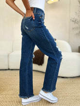 Load image into Gallery viewer, Judy Blue* Boot Scootin’ Jeans (mid rise)