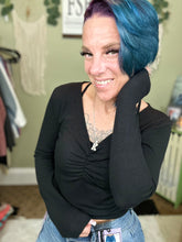 Load image into Gallery viewer, *STEAL!* The Erica Crop Top