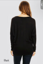 Load image into Gallery viewer, *STEAL!* Tuning In Tunic Top (2 colorways!)
