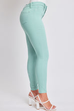 Load image into Gallery viewer, YMI* Hyperstretch Mid-Rise Skinny Jeans