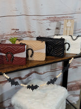 Load image into Gallery viewer, Quilted Dragon