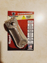 Load image into Gallery viewer, Snake Eye