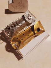 Load image into Gallery viewer, Snake Eye