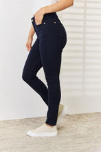 Load image into Gallery viewer, Judy Blue* Tummy Control Skinnies!! (Navy)