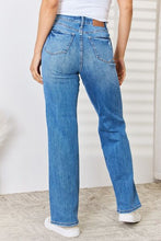 Load image into Gallery viewer, Judy Blue* Straight-Leg 90’s Jeans