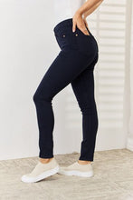 Load image into Gallery viewer, Judy Blue* Tummy Control Skinnies!! (Navy)