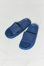 Load image into Gallery viewer, Arms Around Me Open Toe Slide in Navy