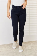 Load image into Gallery viewer, Judy Blue* Tummy Control Skinnies!! (Navy)