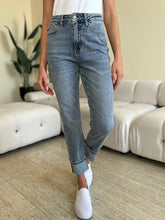 Load image into Gallery viewer, Judy Blue* I’m Coming Home Cuff Jeans
