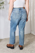 Load image into Gallery viewer, Judy Blue* Megan Distressed Raw Hem Straight Leg Jeans
