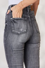Load image into Gallery viewer, Judy Blue* Tummy Control Release Hem Skinny Jeans
