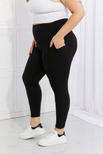 Load image into Gallery viewer, Leggings Depot Full Size Strengthen and Lengthen Reflective Dot Active Leggings
