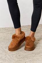 Load image into Gallery viewer, Legend Has It Chunky Platform Ankle Booties
